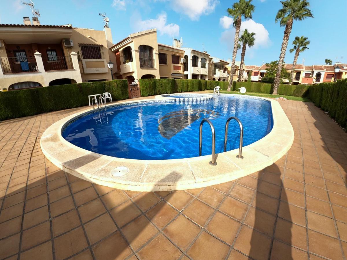 Club Salino 37 Apartment Torrevieja Exterior photo